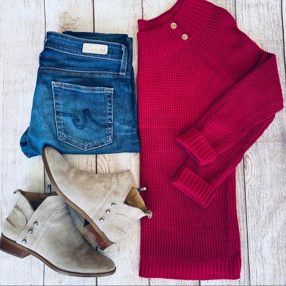 Jones New York Knit Button Soft Crew Neck Sweater